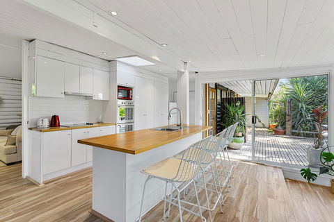 MARTHA COTTAGE - MT MARTHA - Accommodation Batemans Bay 2