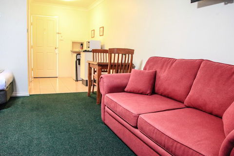 Maynestay Motel - Accommodation Batemans Bay 1