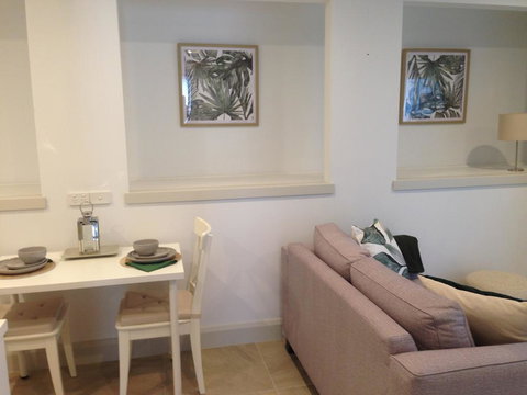 McCrae Lodge - Accommodation Batemans Bay 3