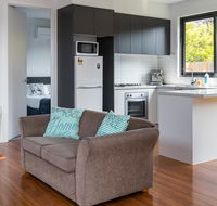 McKenna by Lily Sands - Accommodation Batemans Bay