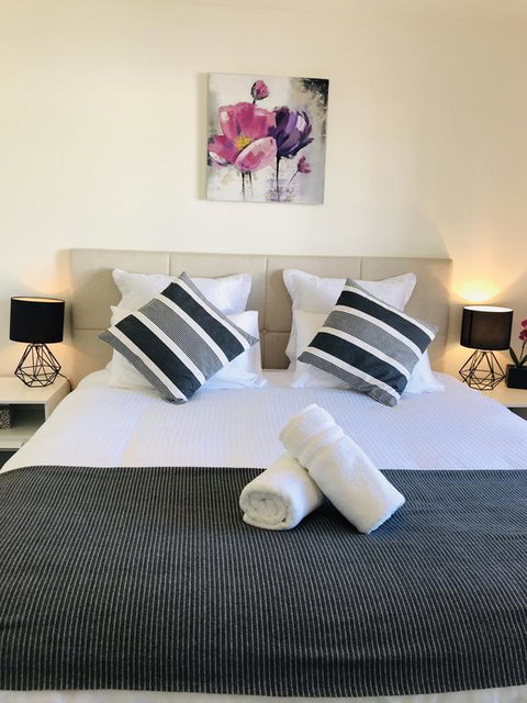 Melbourne Inner City Short Stay Near Flemington Racecourse Free Wifi And Netflix - Accommodation Batemans Bay 3