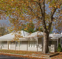 Mews Cottages - Accommodation Batemans Bay