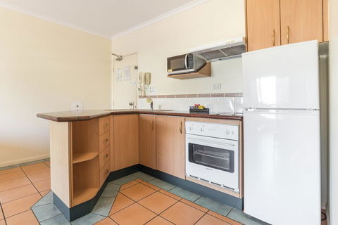 Mid City Luxury Suites - Accommodation Batemans Bay 3