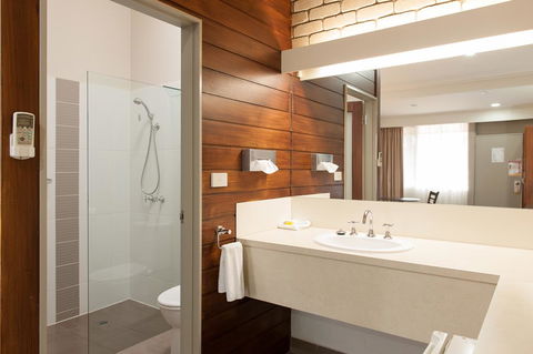 Mitchell On Main - Accommodation Batemans Bay 2