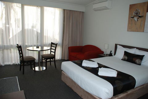 Mitchell On Main - Accommodation Batemans Bay 1