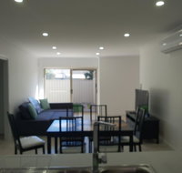 Modern style central location golden house - Accommodation Batemans Bay