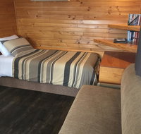 Mole Creek Cabins - Accommodation Batemans Bay