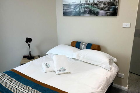Motel Rooms At Morisset Serviced Apartments - Accommodation Batemans Bay 1