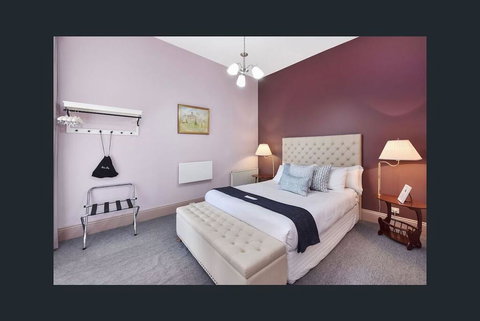 Mount Victoria Manor - Accommodation Batemans Bay 1