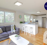 NATURE LOVERS DREAM // FIREPLACE //ACCESS TO HIKES - Accommodation Batemans Bay