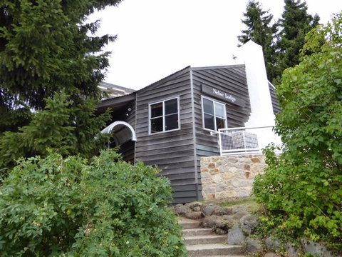 Nelse Lodge - Accommodation Batemans Bay 0