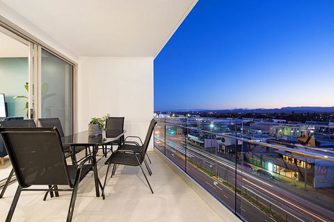 NEO Apartments Mermaid Beach - Accommodation Batemans Bay 2
