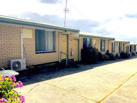 Augusta Escape Holiday Units - Accommodation Batemans Bay 0