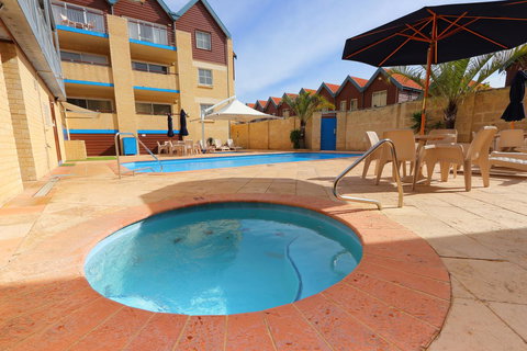 Hillarys Marina Apartment - Accommodation Batemans Bay 34