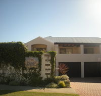 Dunes Scarborough Beach - Accommodation Batemans Bay
