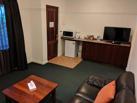 Stay Margaret River - Accommodation Batemans Bay 6