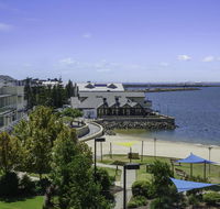 Luxury Suite Bunbury - Accommodation Batemans Bay