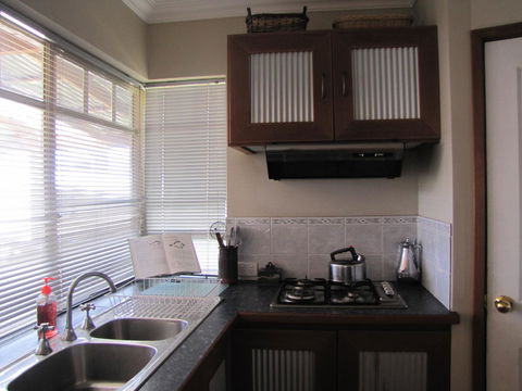 Ocean View Retreat - Accommodation Batemans Bay 8