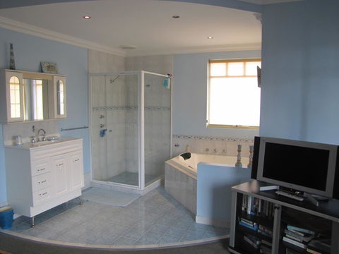 Ocean View Retreat - Accommodation Batemans Bay 41