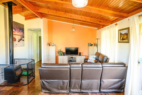 The Bothy Lancelin Family Retreat - Accommodation Batemans Bay 4