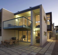 Alouarn Apartments - Accommodation Batemans Bay