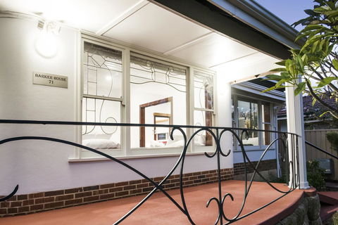 Big House Heated Pool 11 Beds Como / South Perth / Applecross - Accommodation Batemans Bay 4