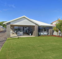 Into The Blue - Accommodation Batemans Bay