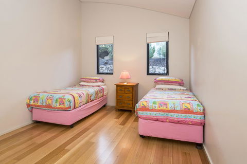 12/26 Yallingup Beach Road - Accommodation Batemans Bay 8