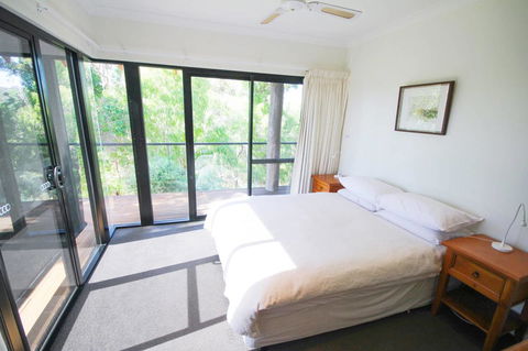 Arum - Close To The Margaret River - Accommodation Batemans Bay 13