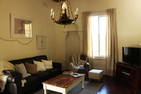 Bickley Valley Cottage - Accommodation Batemans Bay 4