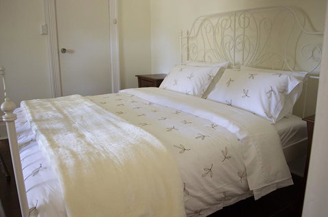 Bickley Valley Cottage - Accommodation Batemans Bay 12