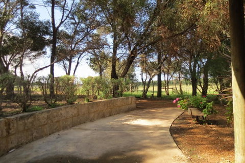 Bentwood Olive Grove Accommodation - Accommodation Batemans Bay 2