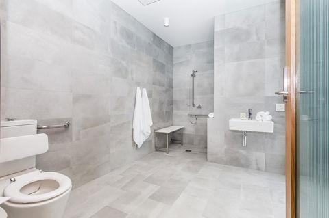 Quay Perth - Accommodation Batemans Bay 9