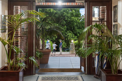 Caves House Hotel & Apartments Yallingup - Accommodation Batemans Bay 9