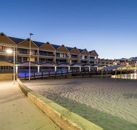 Dolphin Quay Apartments - Accommodation Batemans Bay