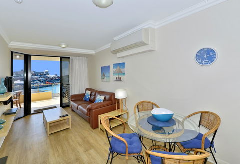 Dolphin Quay Apartments - Accommodation Batemans Bay 12