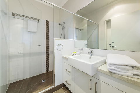 Dolphin Quay Apartments - Accommodation Batemans Bay 42