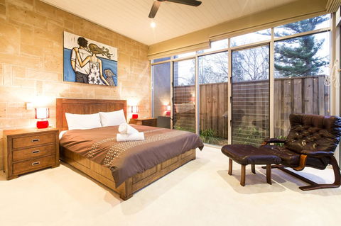 Arthouse - Accommodation Batemans Bay 12