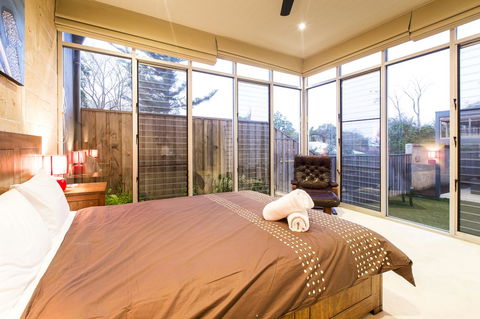 Arthouse - Accommodation Batemans Bay 11