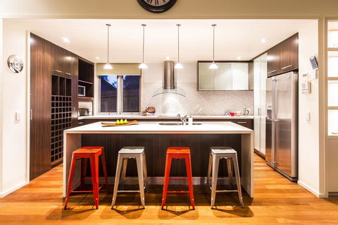 Arthouse - Accommodation Batemans Bay 1