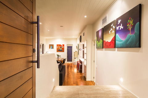 Arthouse - Accommodation Batemans Bay 5
