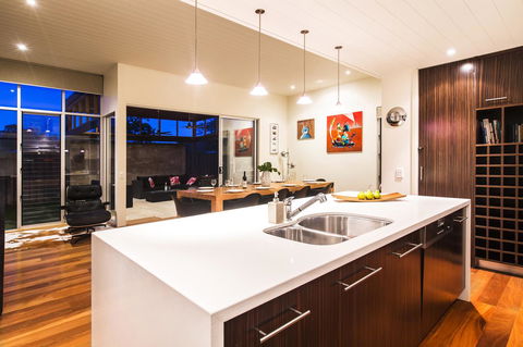 Arthouse - Accommodation Batemans Bay 9