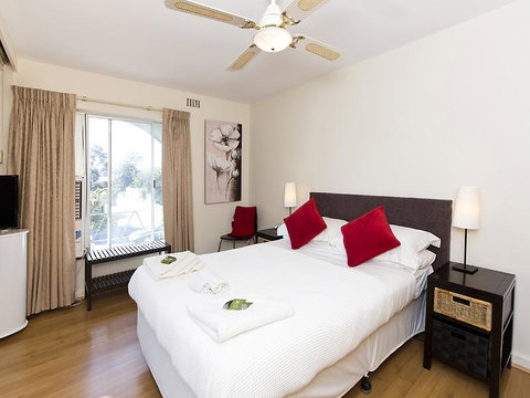 Style In Subiaco - Accommodation Batemans Bay 10