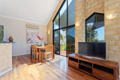 Swanview Ardross Shortstays - Accommodation Batemans Bay 5