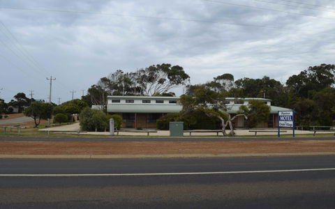 Hopetoun Motel & Chalet Village - Accommodation Batemans Bay 18