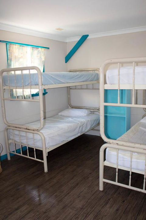 Esperance YHA - Accommodation Batemans Bay 7