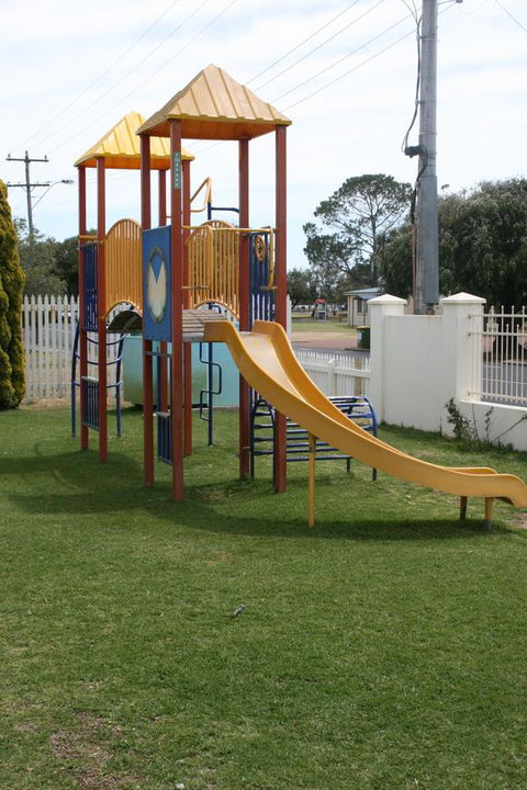 Esplanade Hotel Busselton - Accommodation Batemans Bay 10