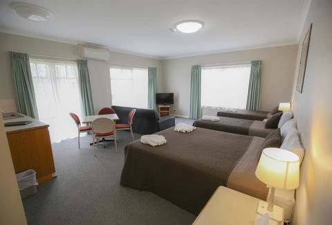 Esplanade Hotel Busselton - Accommodation Batemans Bay 35