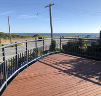 Halls Head Beach House - Accommodation Batemans Bay