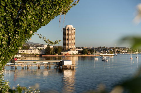 Wrest Point - Accommodation Batemans Bay 15